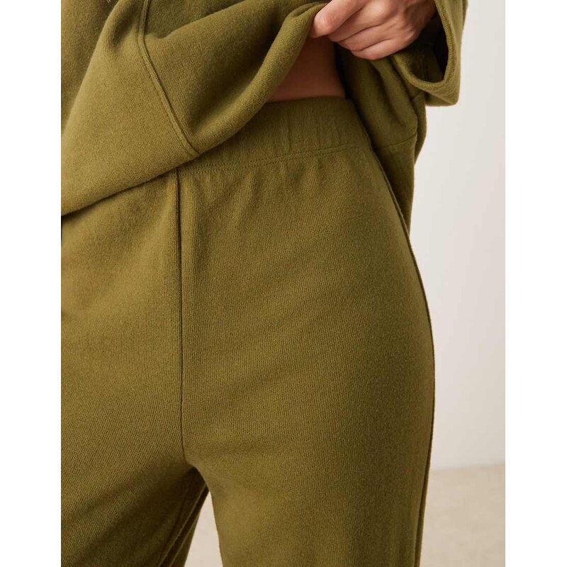 ASOS DESIGN Supersoft co-ord wide leg jogger in khaki-Green