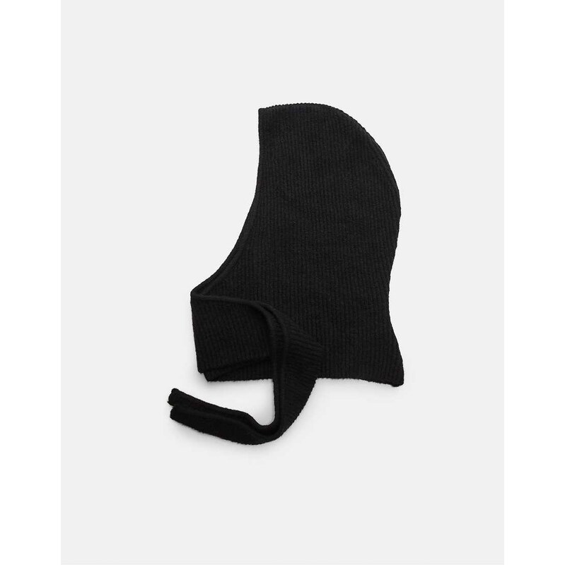 Stradivarius Basic knit balaclava in black
