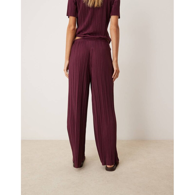 Vila wide leg plisse trouser co-ord in burgundy-Red