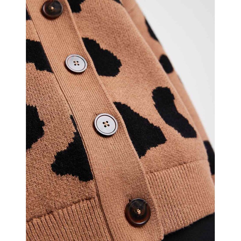 ASOS DESIGN jacquard animal boyfriend cardigan in toffee-Auburn