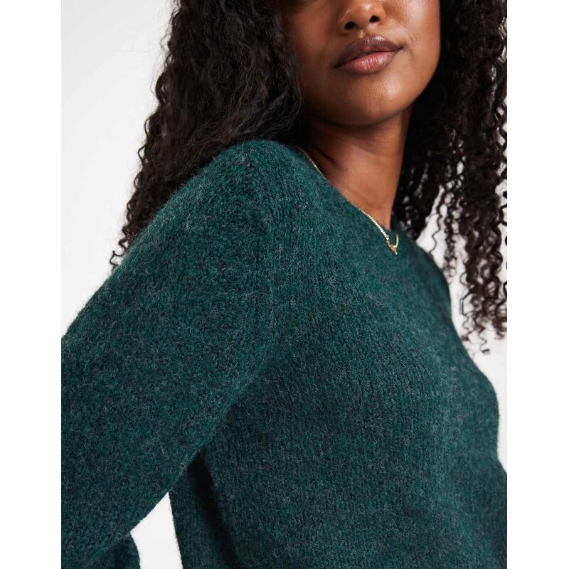 Vero Moda soft fluffy knit o-neck jumper in pine green