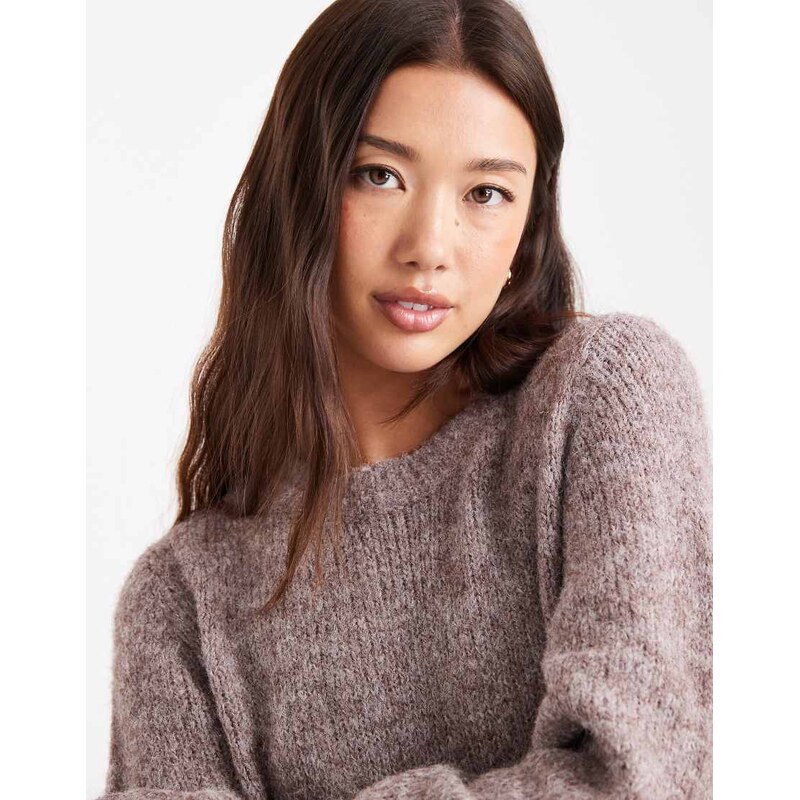 Vero Moda soft fluffy knit o-neck jumper in fossil melange-Neutral
