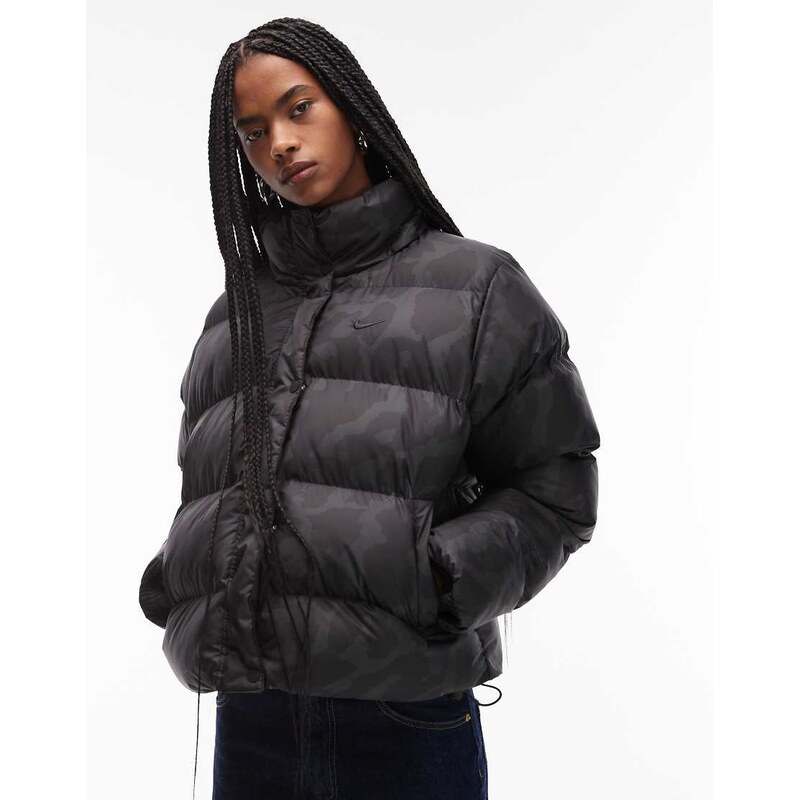 Nike puffer jacket in leopard print-Black