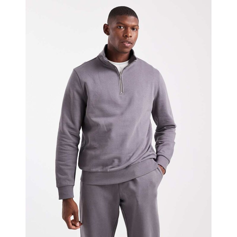 New Look 1/4 zip funnel neck sweatshirt in mid grey 300gsm