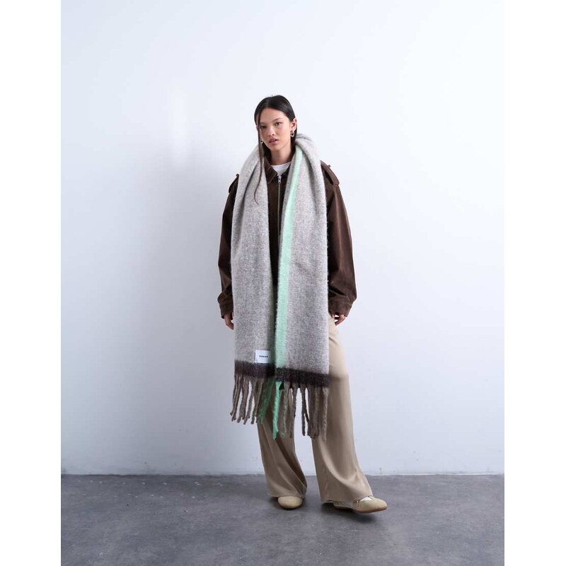 Topshop Sydney blanket scarf in chocolate and mint-Brown 115514661