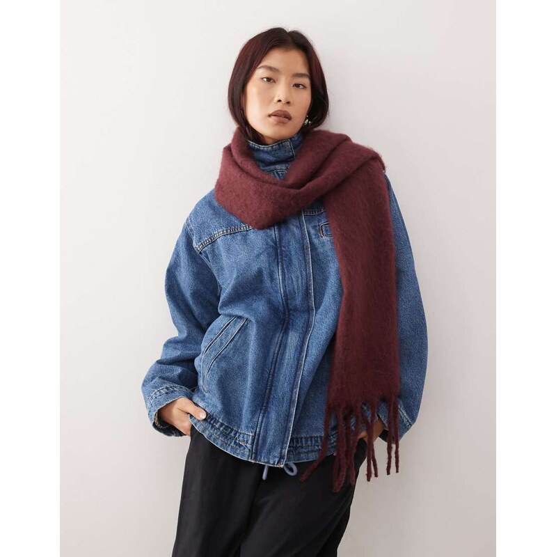 Monki chunky knit scarf in dark red