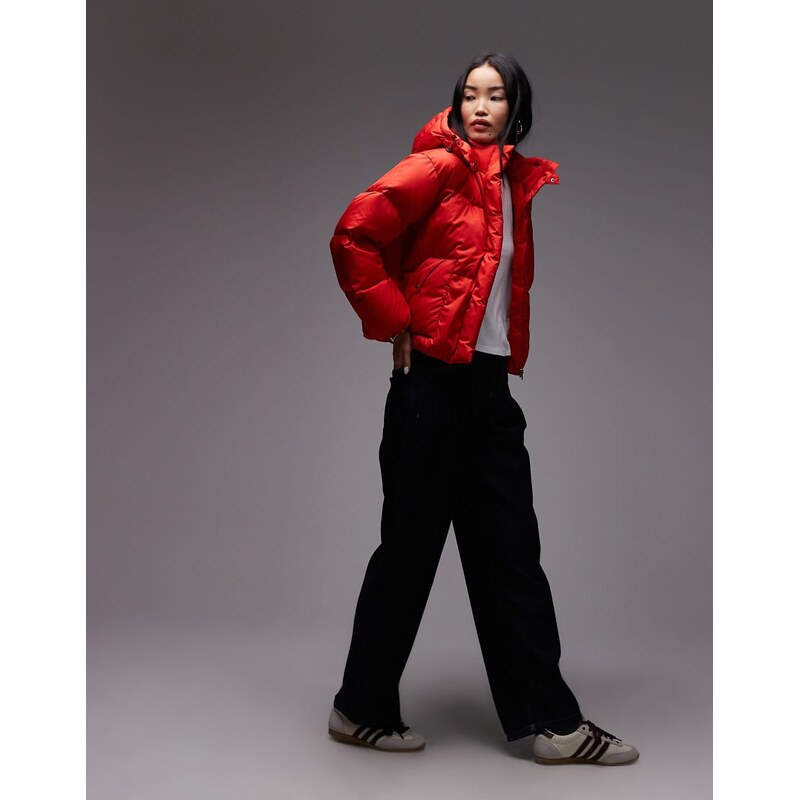 Levis western shortie puffer coat in red 110919174