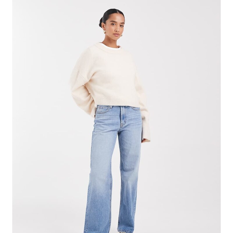 ASOS Petite ASOS DESIGN Petite comfort stretch straight leg