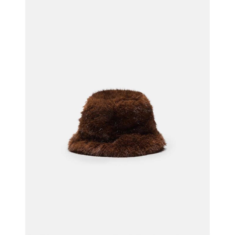 Stradivarius Faux fur bucket hat in brown 109503276