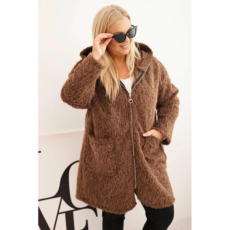 MladaModa Huňatý oversize kabát s kapucí a zapínáním na zip model 109313230