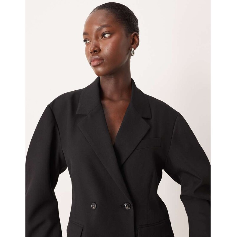 Gina Tricot shaped blazer in black