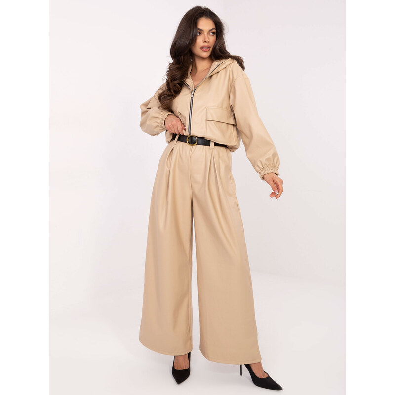 RUE PARIS Béžové dámské široké koženkové kalhoty s páskem -beige 109505771