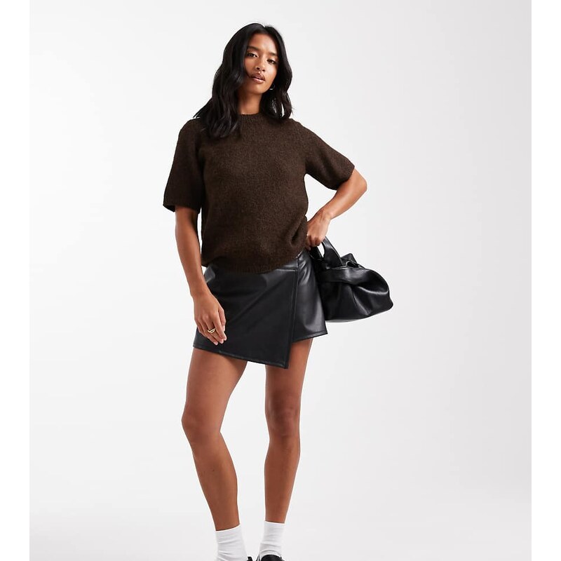 Miss Selfridge Petite faux leather skort in black