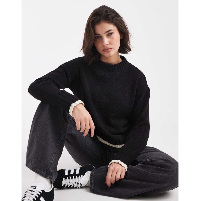 Vero Moda round neck jumper with contrast trim in black