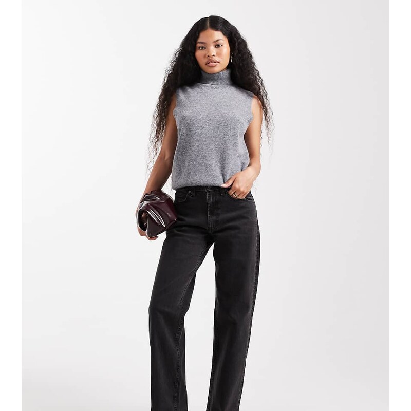 ASOS Petite ASOS DESIGN Petite comfort stretch straight leg jean in 115512572