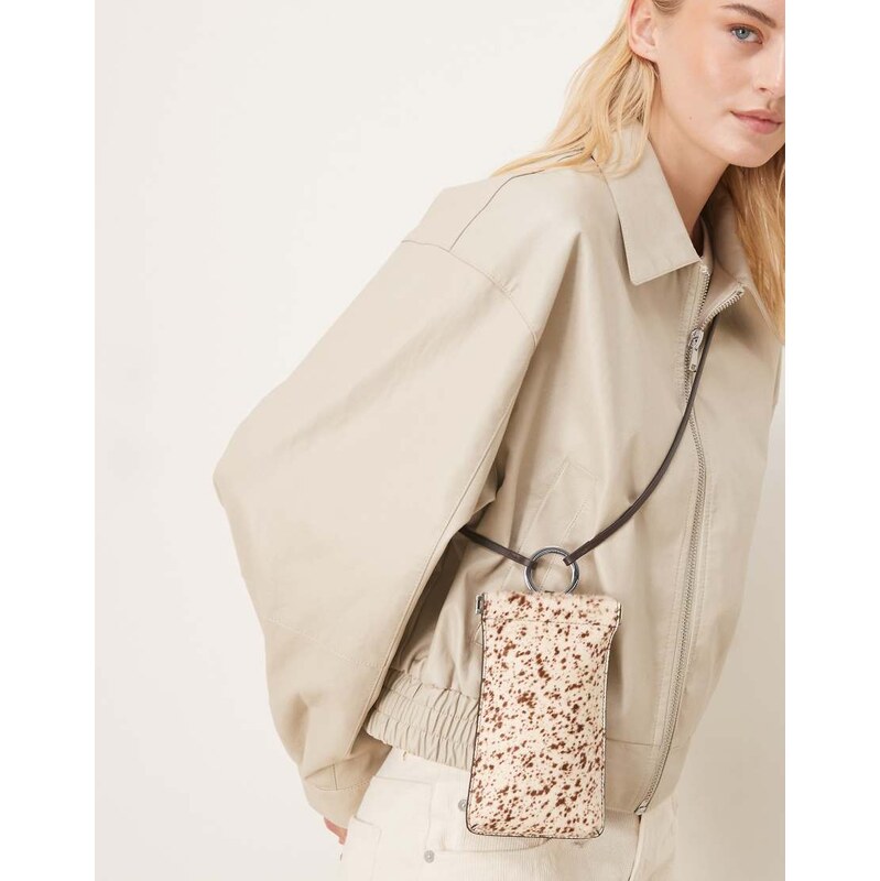 Mango 100% leather shoulder bag in cow print-Brown 109596912
