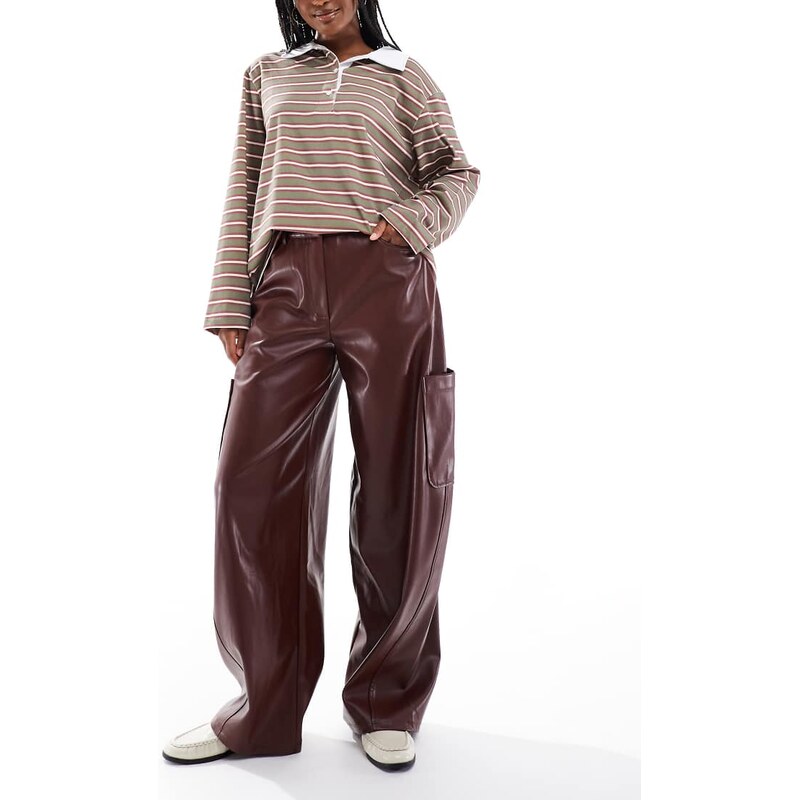 ASOS DESIGN utility barrel in faux leather in chestnut-Brown