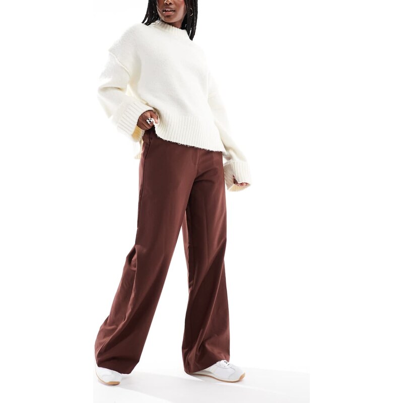 ASOS DESIGN tailored relaxed straight leg trousers in brown