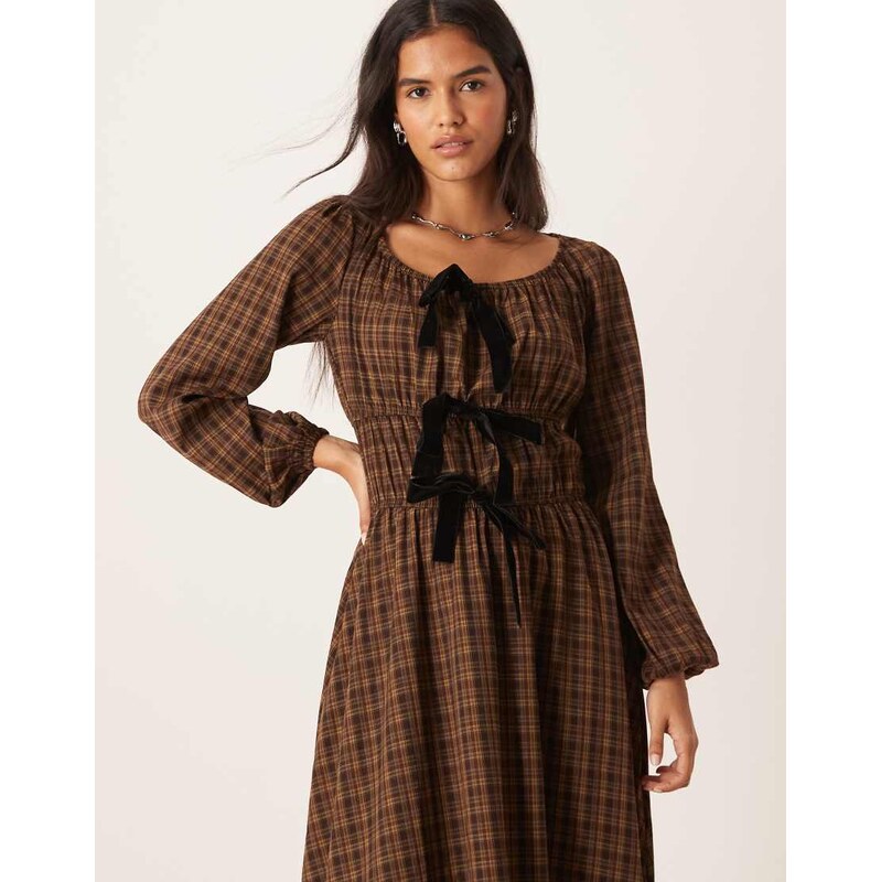 Glamorous shirred maxi dress with front ties in brown black