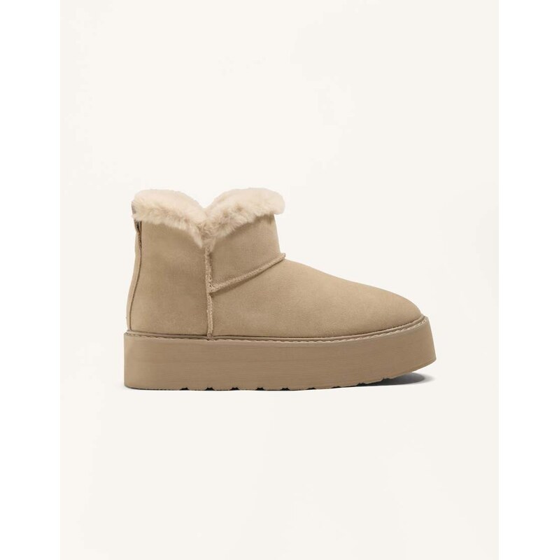OYSHO Leather platform boots in sand-Brown