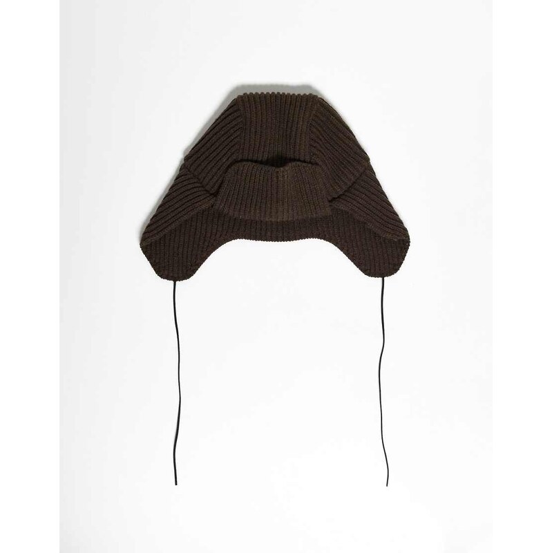 Reclaimed Vintage unisex knitted bonnet in brown 109736393