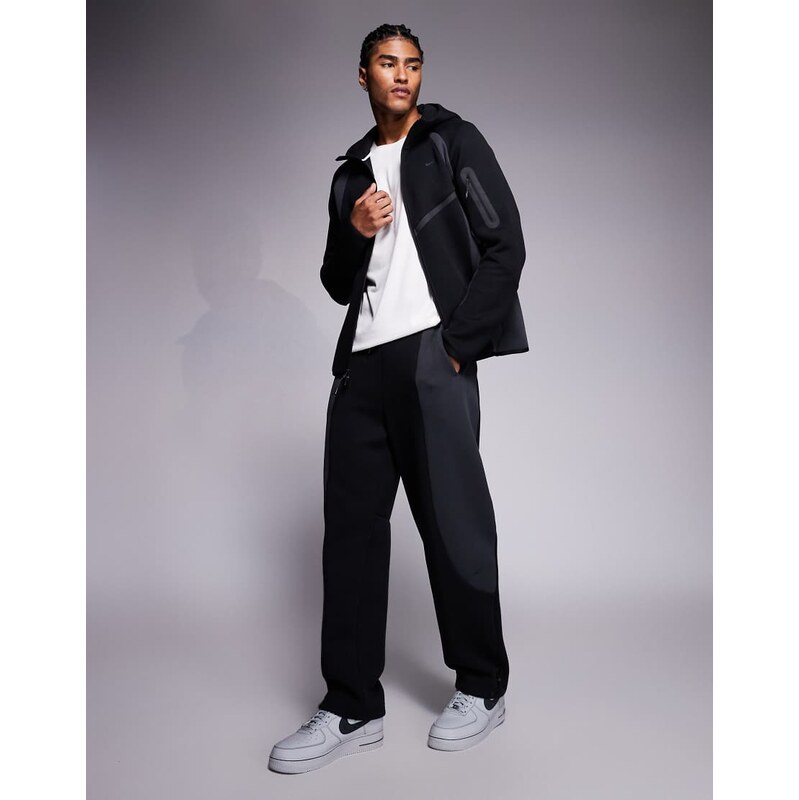Nike Tech Fleece Pro joggers in black and grey