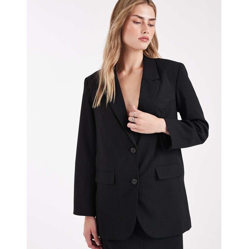 Vero Moda oversized tailored blazer co-ord in black and white 113331674