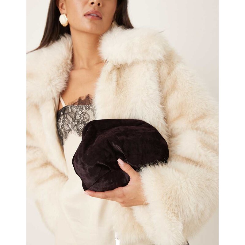 ASOS DESIGN crushed velvet frame clutch bag with detachable crossbody 110405830