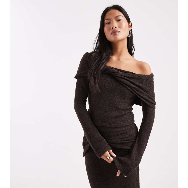 4th & Reckless Petite knitted twist detail off shoulder jumper co-ord 115513796