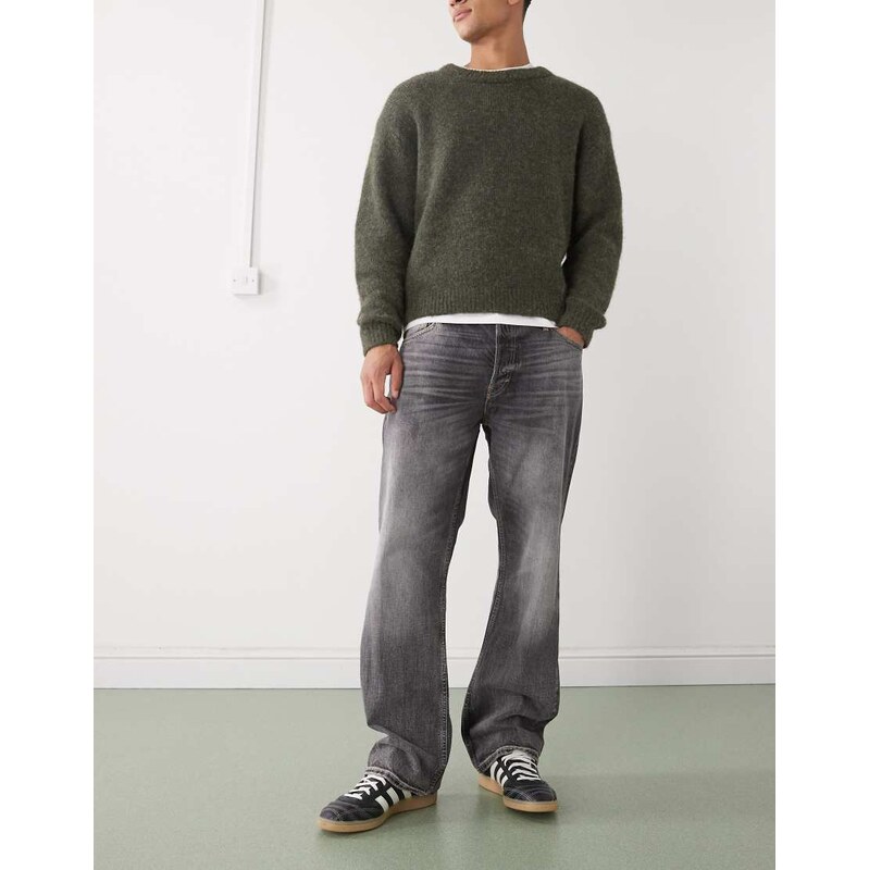 Weekday Meteor low rise relaxed straight leg jeans in dusky