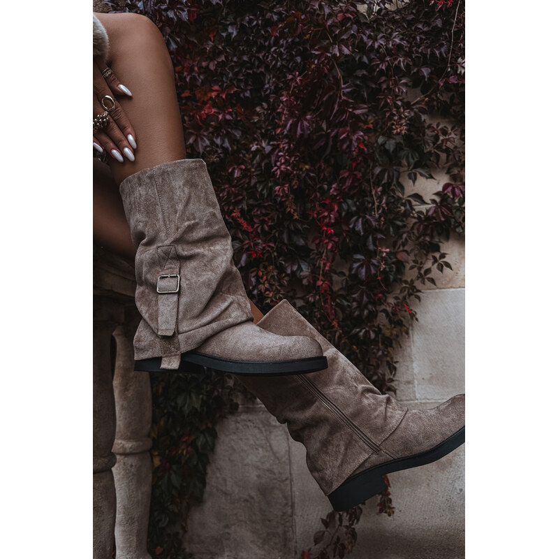 Ženské s dílem do s přezkou Khaki model 21715259 - Boto