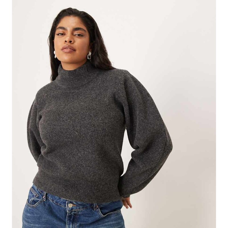 ASOS Curve ASOS DESIGN Curve shoulder pad extreme sleeve waisted