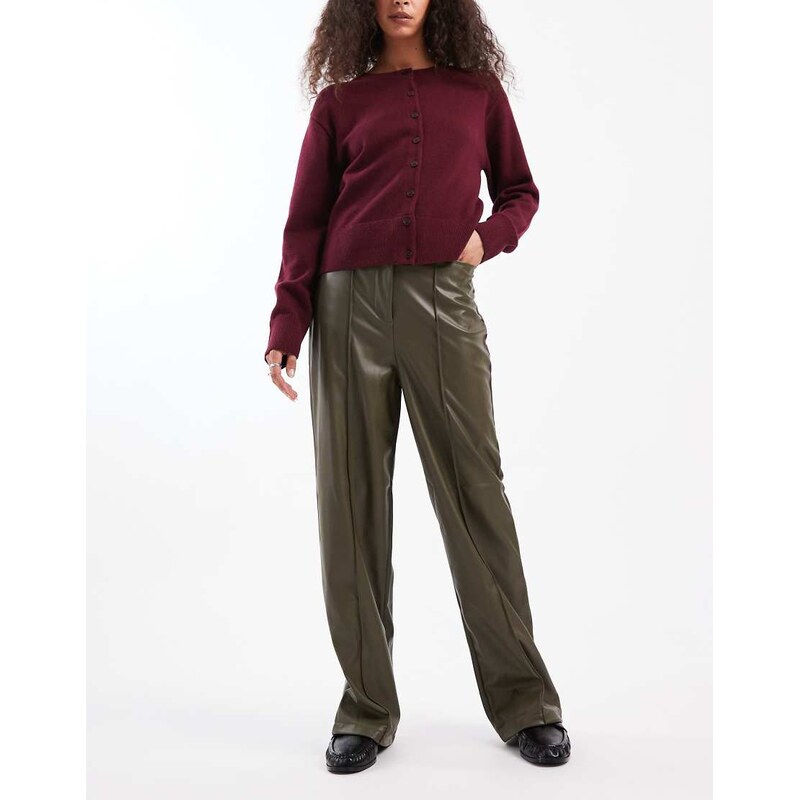 New Look faux leather wide leg trousers in khaki-Green 109833502
