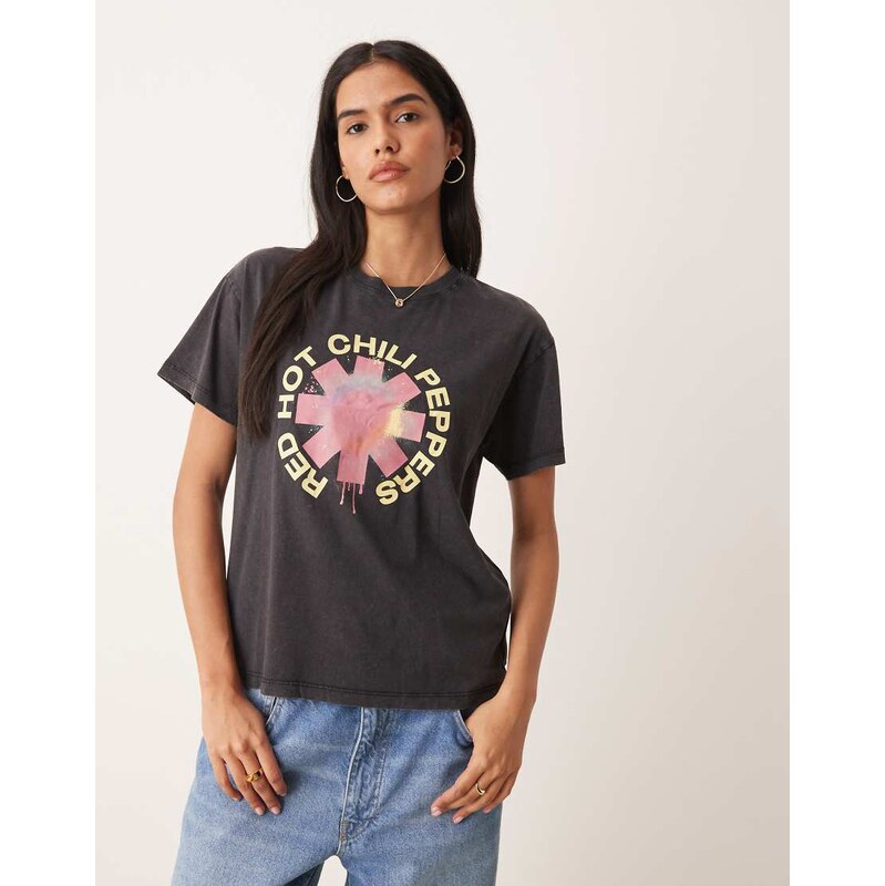 JJXX boxy T-shirt with Red Hot Chilli print in grey 115708604