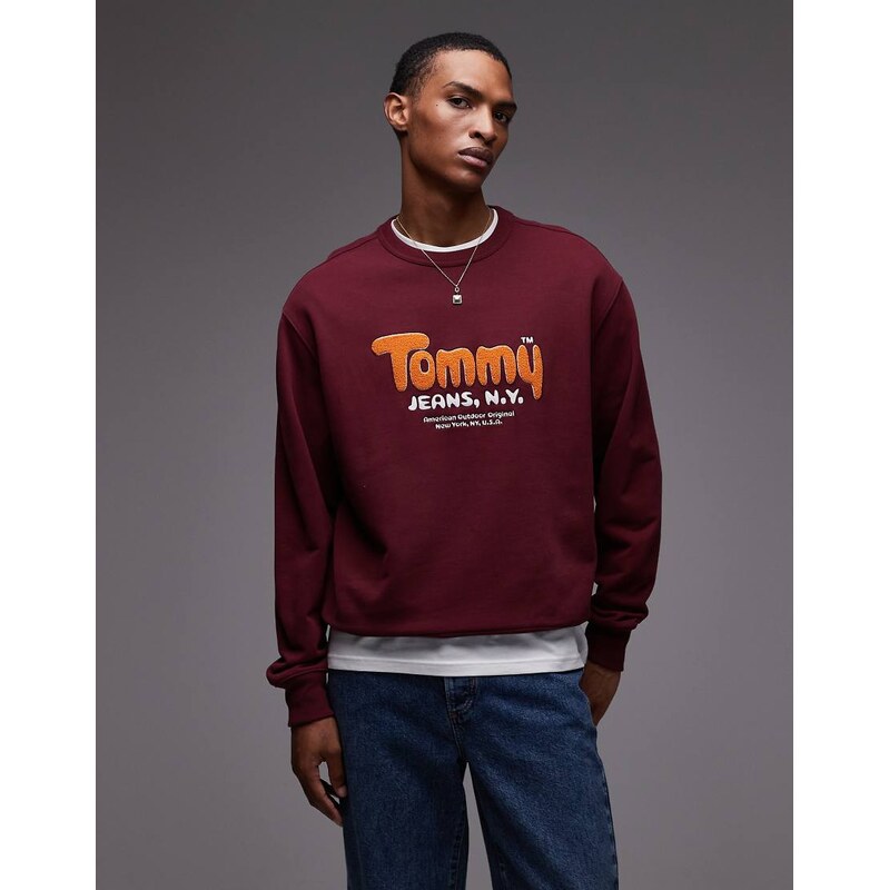 Tommy Jeans boucle logo sweatshirt in burgundy and orange