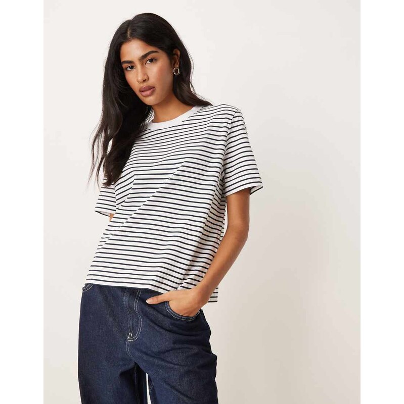 Selected t-shirt in white black thin stripe-Multi 115711548
