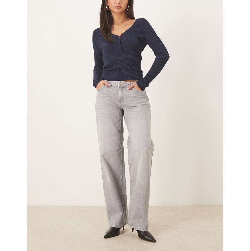 JDY Katie low waist straight leg jeans in light grey 110052011