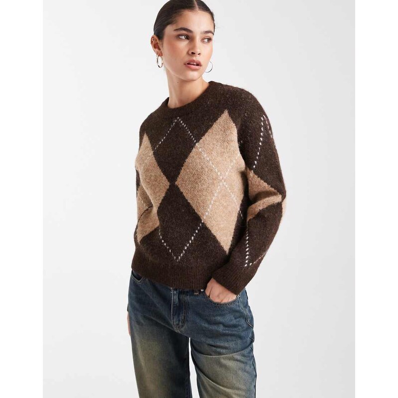 New Look argyle print jumper in brown 110052089