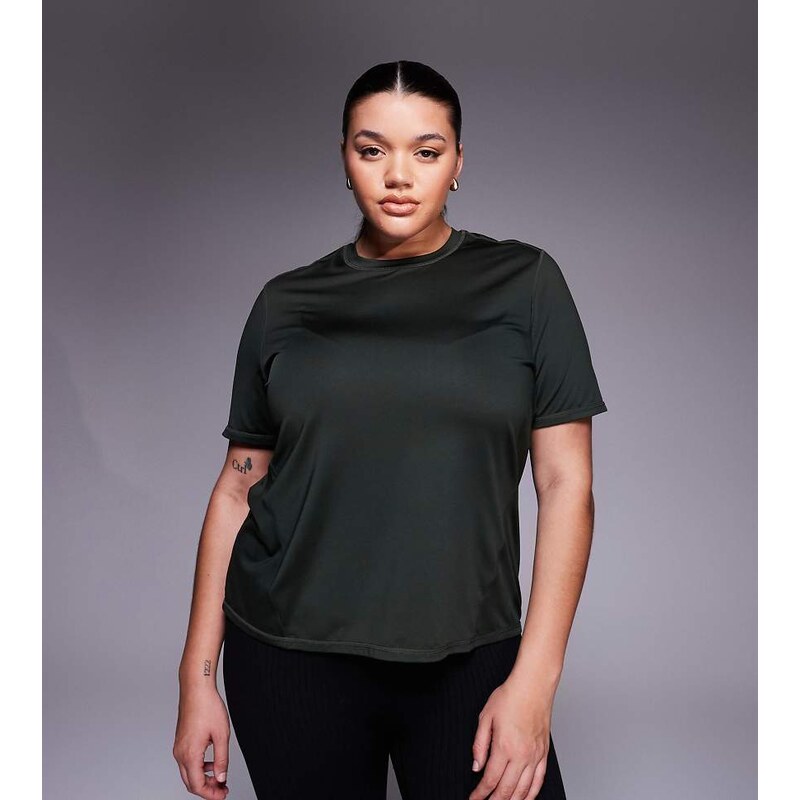 4505 Curve Icon active quick dry performance t-shirt in dark