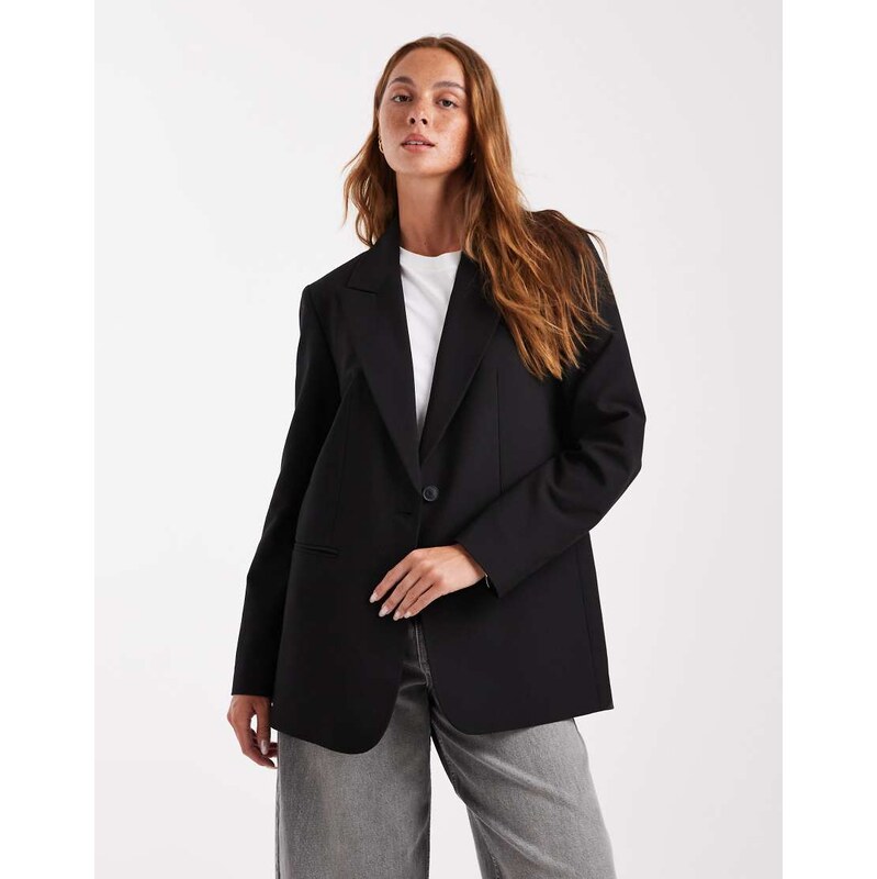 ASOS DESIGN tailored relaxed blazer in black