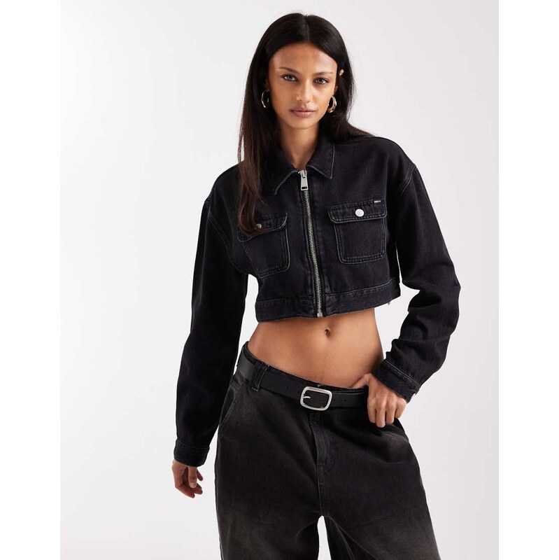 Tommy Jeans cropped zip through denim jacket in black 110133209
