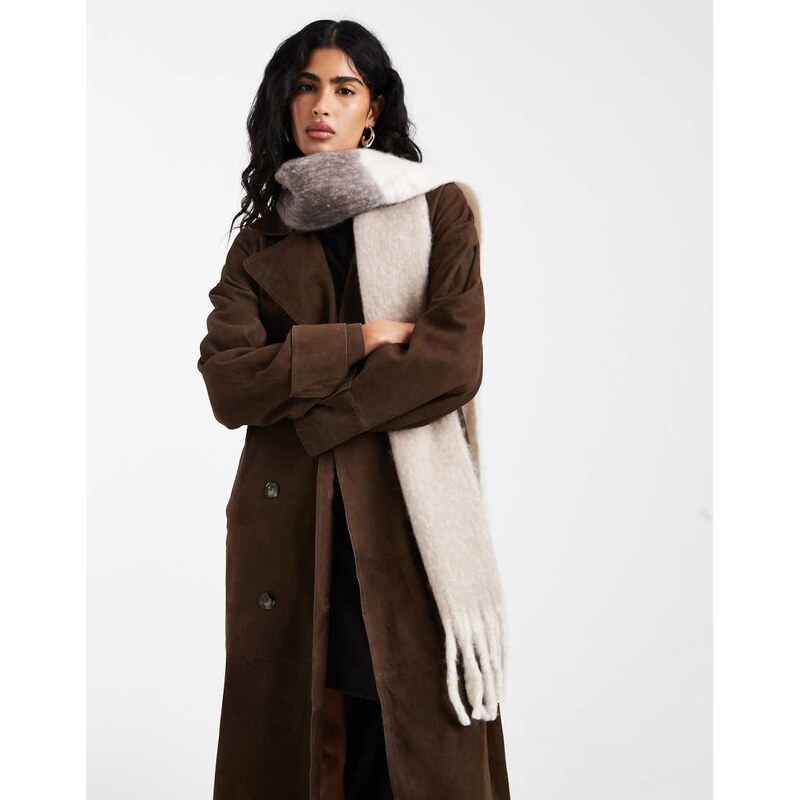 Pieces medium super soft tassle scarf in neutral colour block 115515300