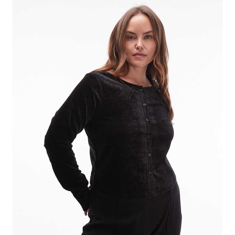 ASOS Curve ASOS DESIGN Curve textured velvet button through top in 110318832