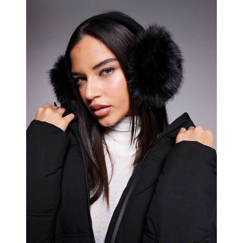 ASOS 4505 Ski & Snow ASOS 4505 Ski faux fur ear muffs in black