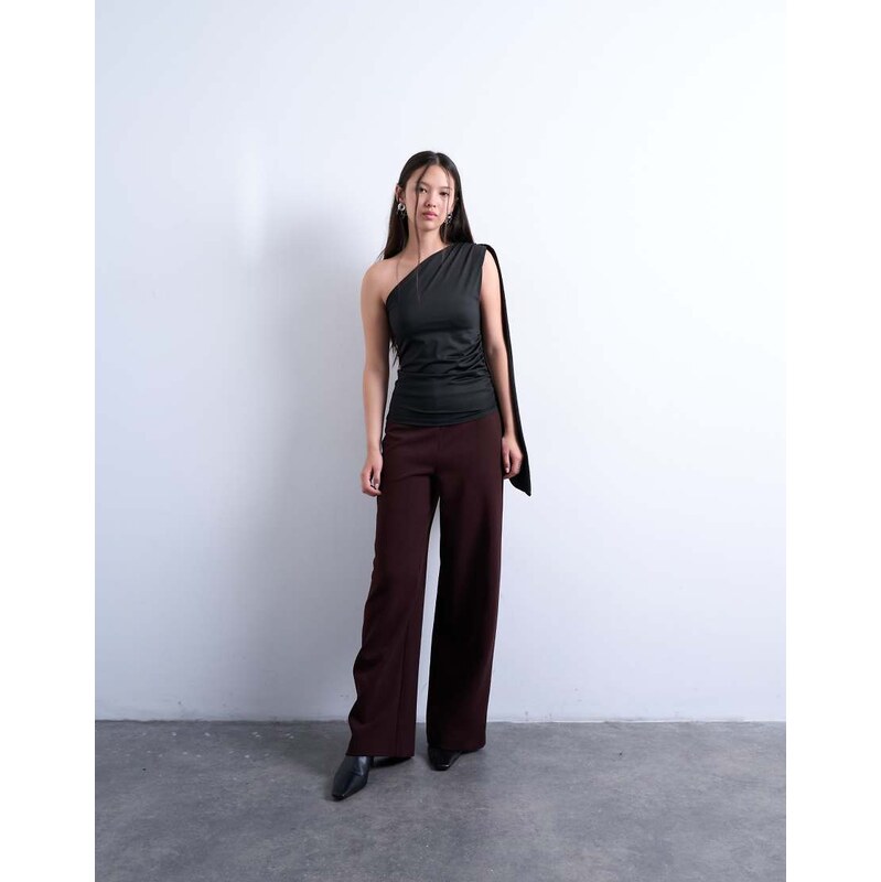 Topshop clean pull on tailored trouser in burgundy 111250558