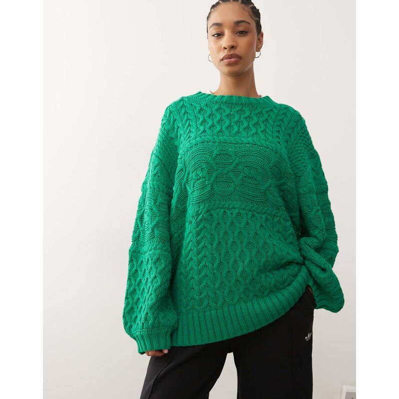 COLLUSION oversized heavyweight washed cable jumper in green 110386417