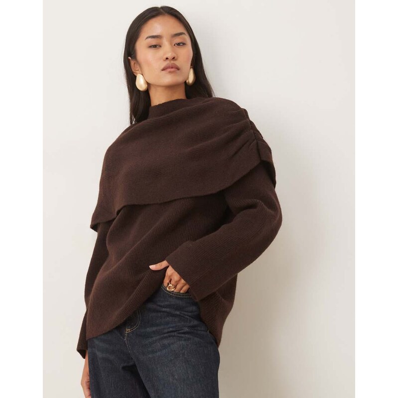 Pretty Lavish knitted exaggerated collar relaxed jumper in chocolate 110720332