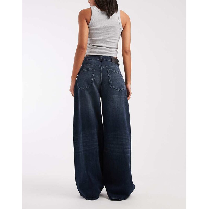 Tommy Jeans Charlie Loose wide jeans in blue black wash