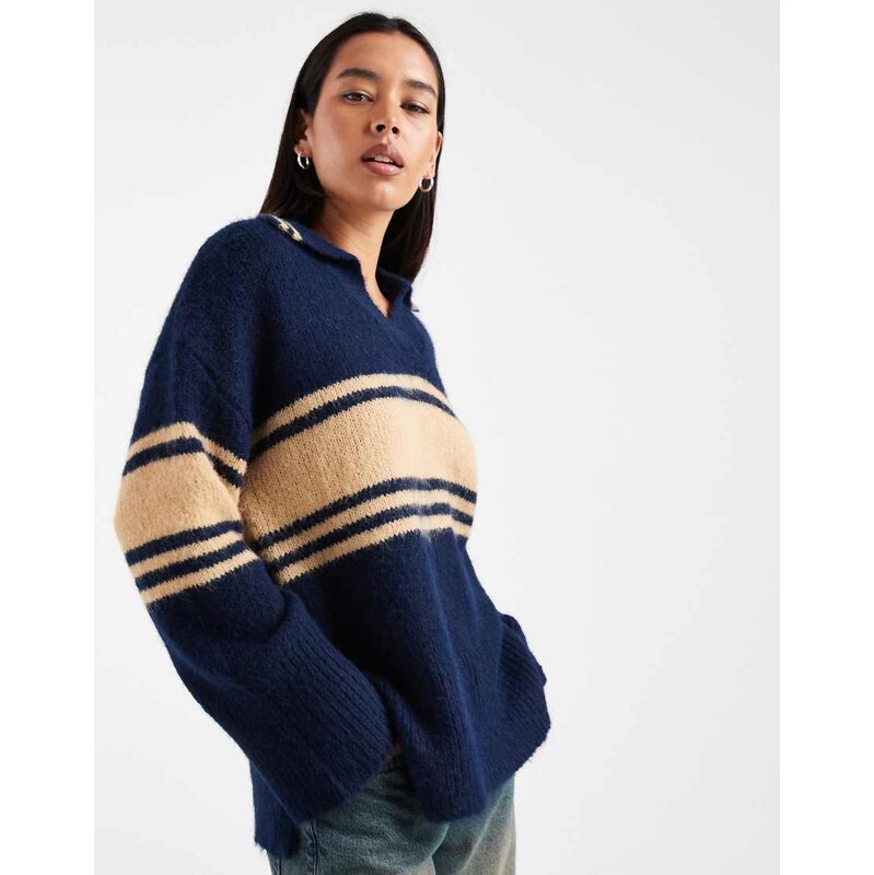 ONLY split neck knitted polo in navy stripe 110432542