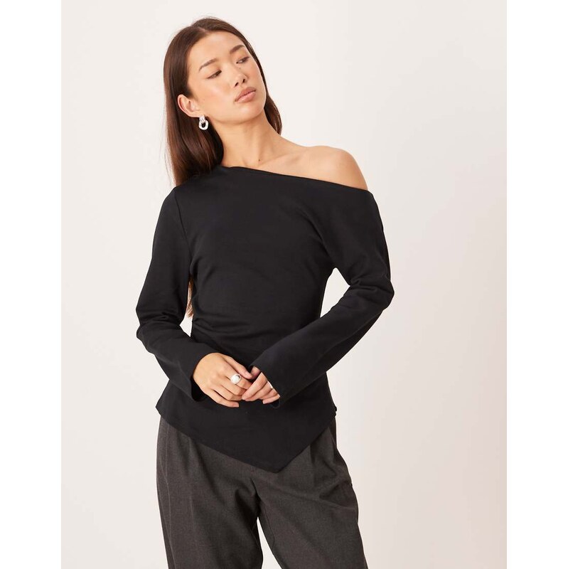 JDY asymmetric side detail top in black 115678649